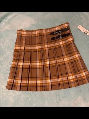 No Boundaries Brown Plaid Pleated Mini Skirt